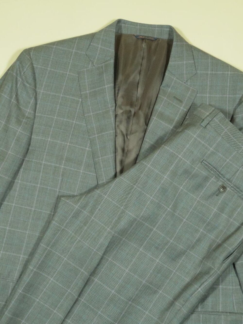 Trussini H Stockton Italian Full Canvas Super 130s Wool Suit 44R Gray Plaid